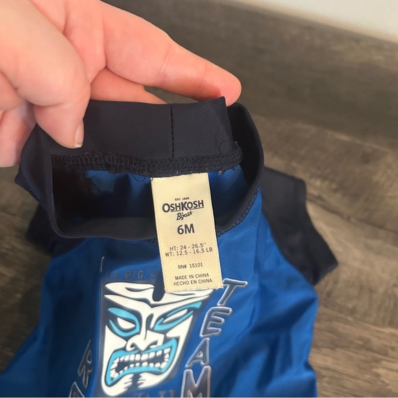 6 Months OshKosh B'gosh Swim Shirt - Picture 3 of 4